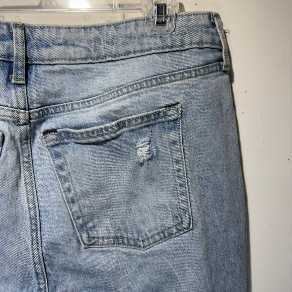 FREE ASSEMBLY WOMENS SIZE 14 JEANS SUPER HIGH RISE STRAIGHT DISTRESSED LIGHT WAS - Picture 7 of 13